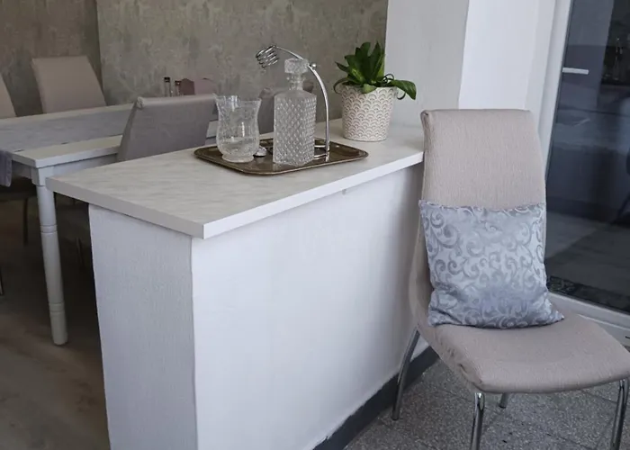 тристаен Appartement Sofia