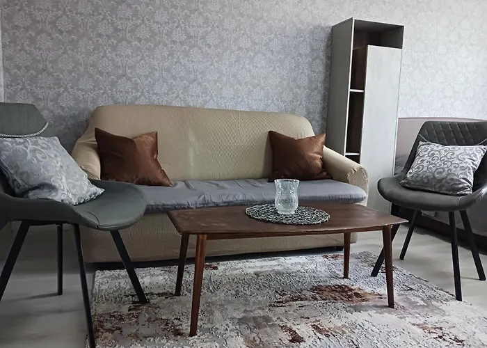 тристаен Appartement *