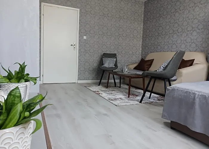 Appartement тристаен Sofia